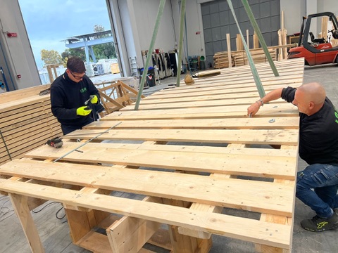 Pedane e supporti in legno per trasporto e movimentazione