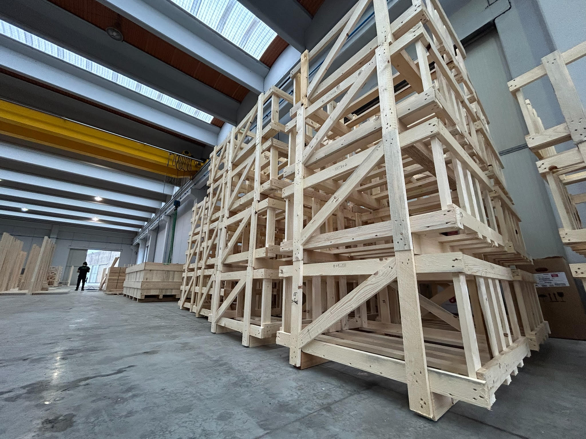 Gabbie in legno per trasporto e movimentazione